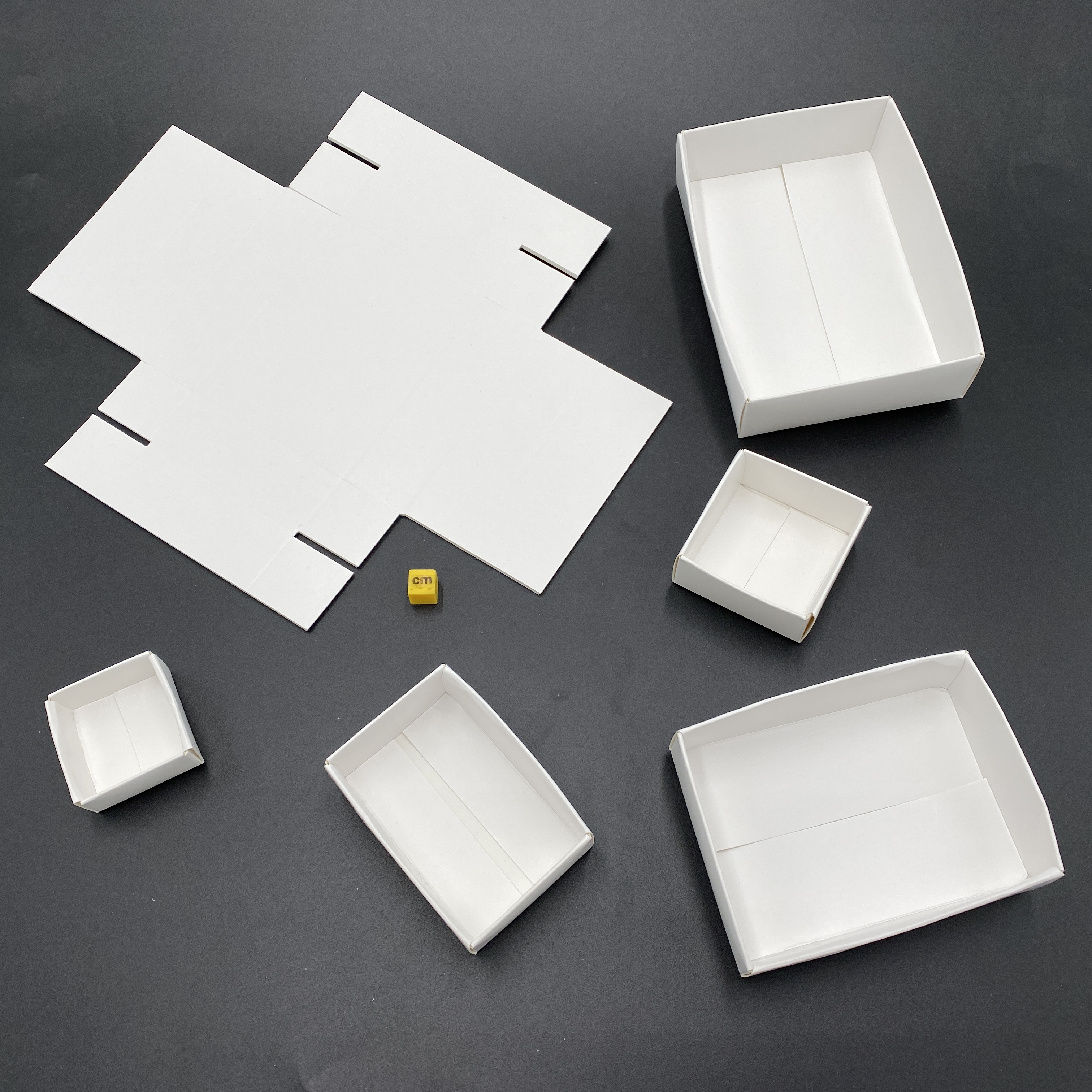 White Fold-up Cardboard trays - 1.5" square (pack of 250)