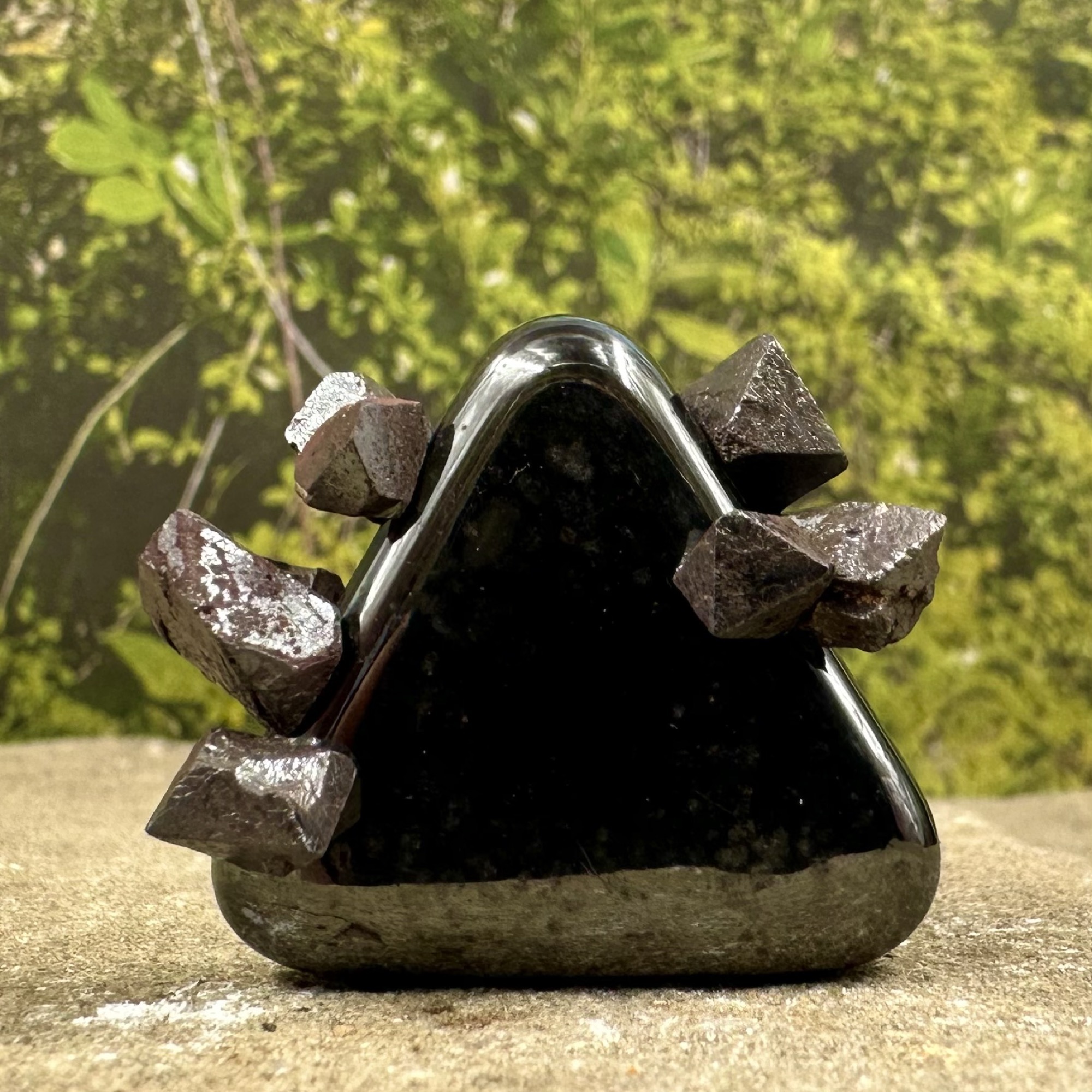 Magnetite Crystal Specimen Australia Natural Magnetic Mineral on Display Magnet 24-45mm