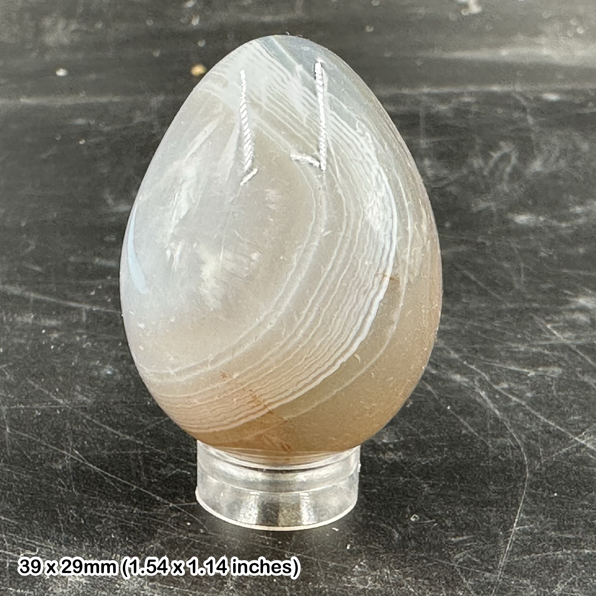 Small banded agate egg for balance and harmony