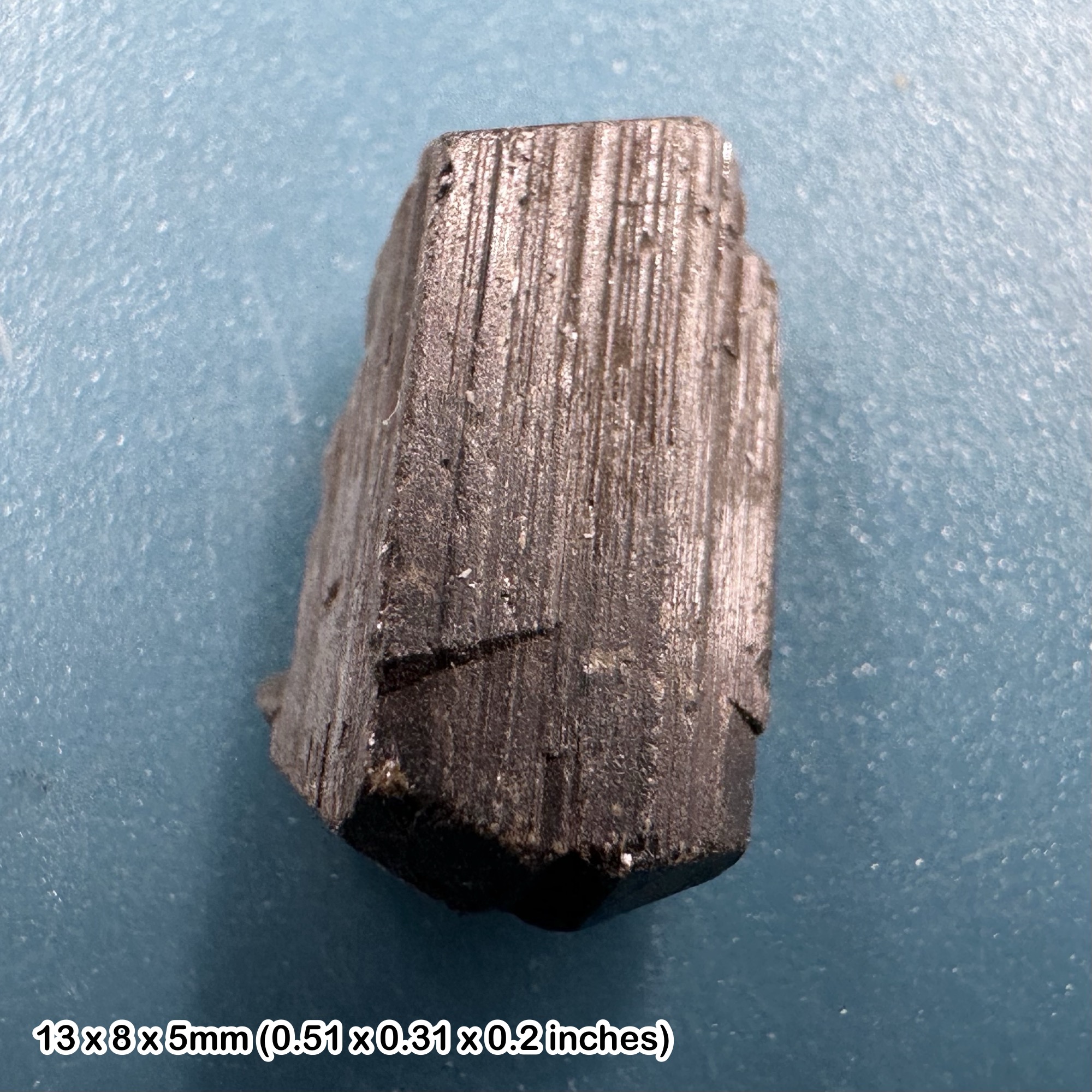 Genuine Rutile Crystal: Beautiful Titanium Dioxide Mineral with High Refractive Indices
