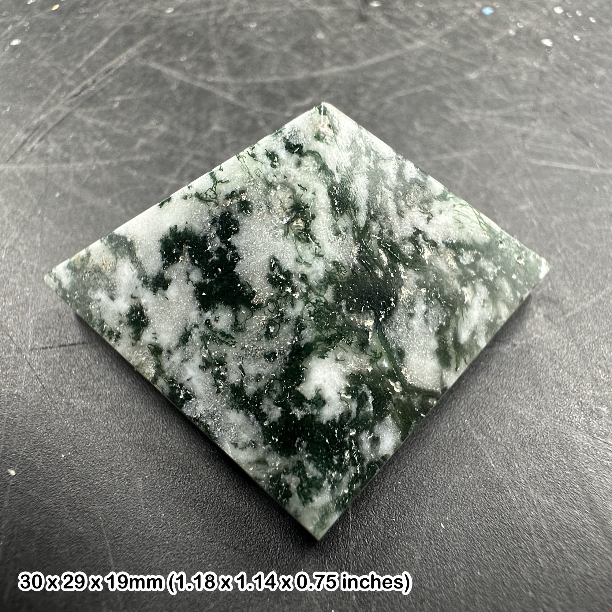 Tree agate pyramid - stunning tree agate pyramid for use in energy and spiritual Spiritual practices